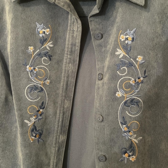 [SOLD] Blue vintage button up from the brand Allison Daley - Picture 3 of 4